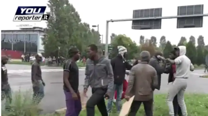 PROTESTA DEI MIGRANTI A MILANO   