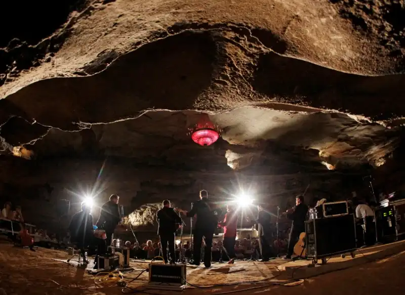 volcano room in tennessee