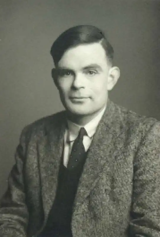 ALAN TURING