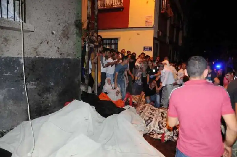 ATTENTATO A GAZIANTEP IN TURCHIA 4