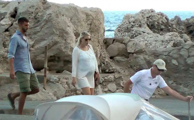 barbara berlusconi  a capri con il fidanzato lorenzo