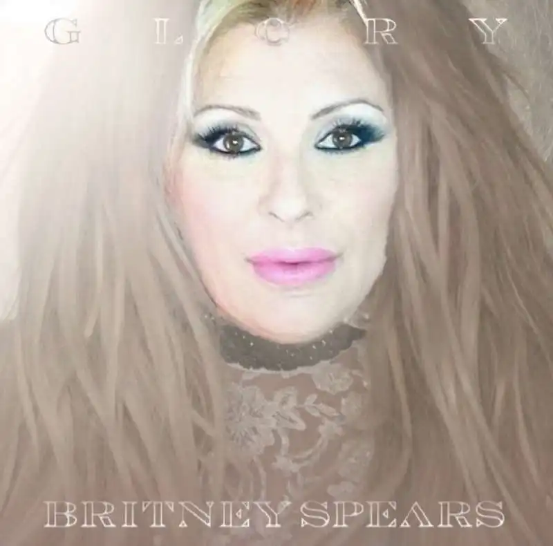 britney spears versione tina cipollari