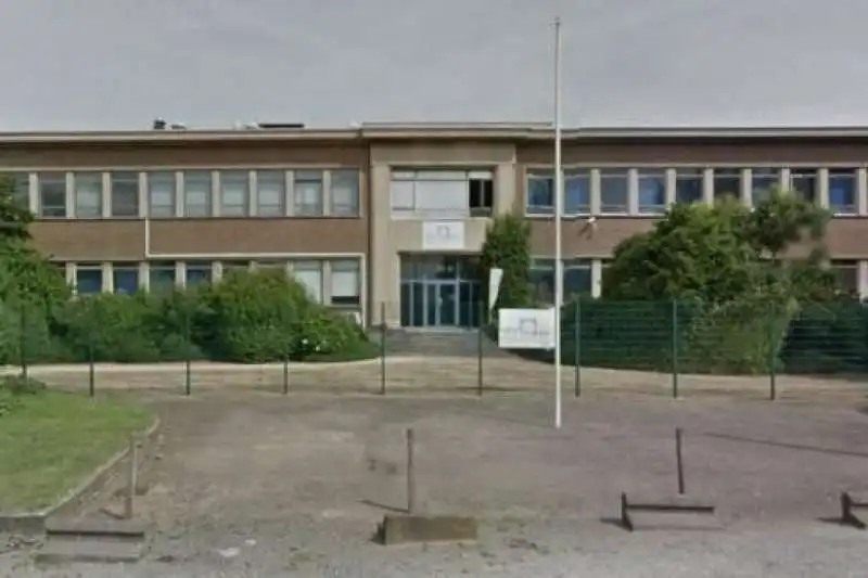 BRUXELLES ISTITUTO CRIMINOLOGIA