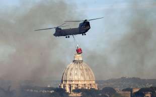 INCENDIO ROMA