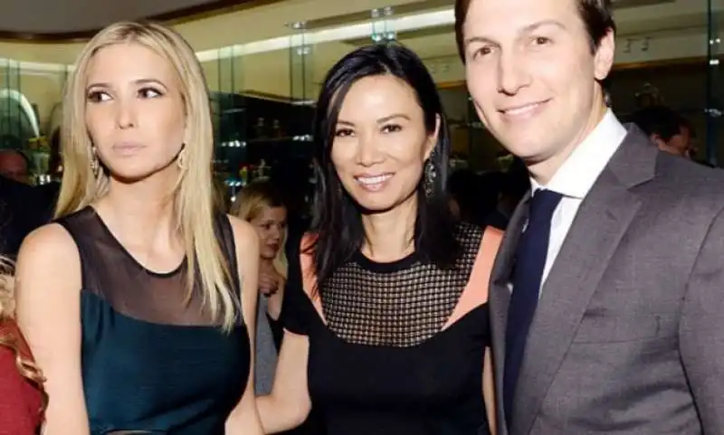 ivanka trump e  il marito con wendi deng murdoch