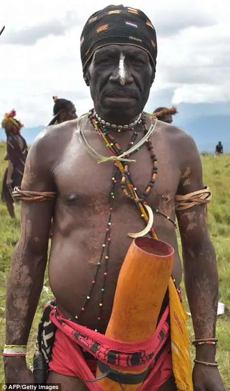 la tribu dani scoperta solo nel novecento