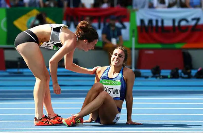 mezzofondiste nikki hamblin e abbey d'agostino  6