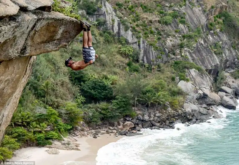 scogliera rio