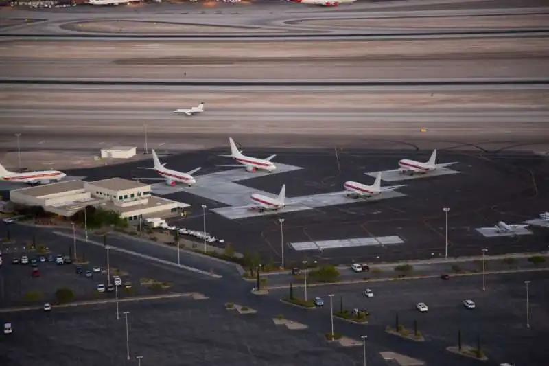 terminal di las vegas con i boeing per area 51