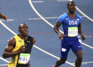 usain bolt vince il terzo oro di seguito a rio 100 metri 2