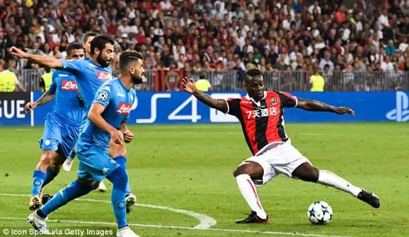 balotelli napoli nizza 