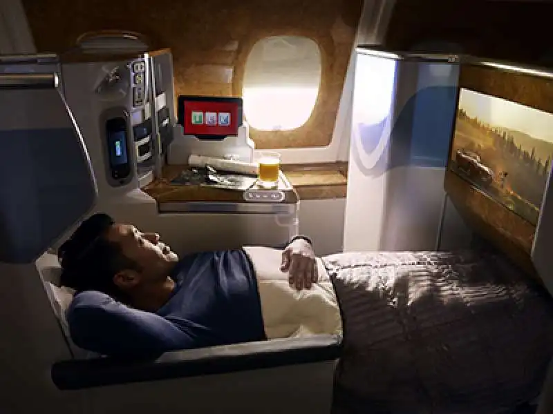 business class emirates