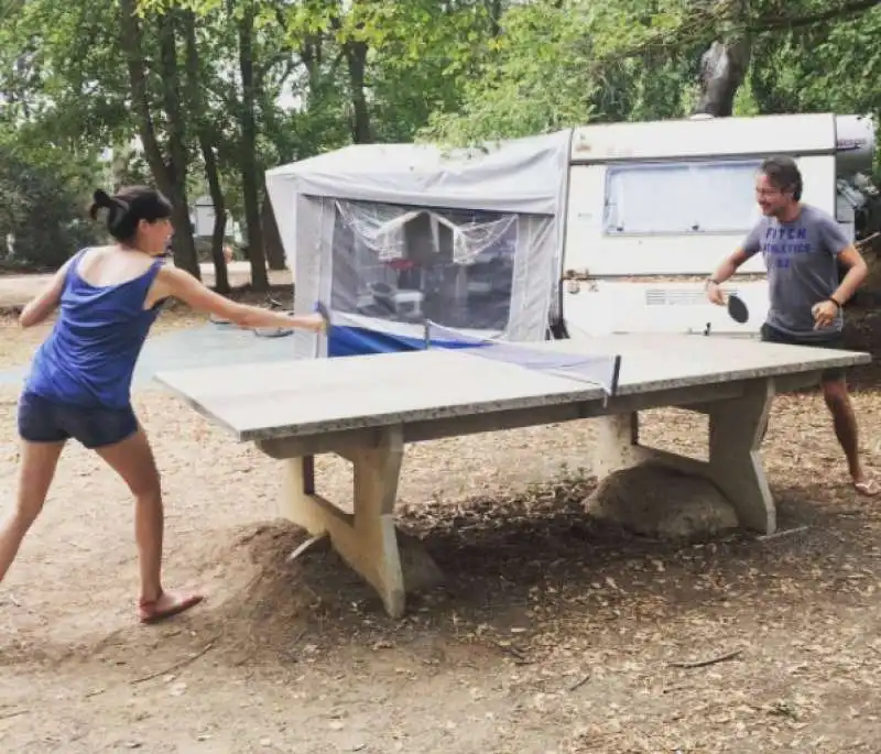 CHIARA APPENDINO GIOCA A PING PONG