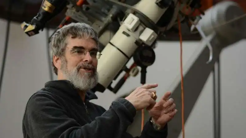 GUY CONSOLMAGNO