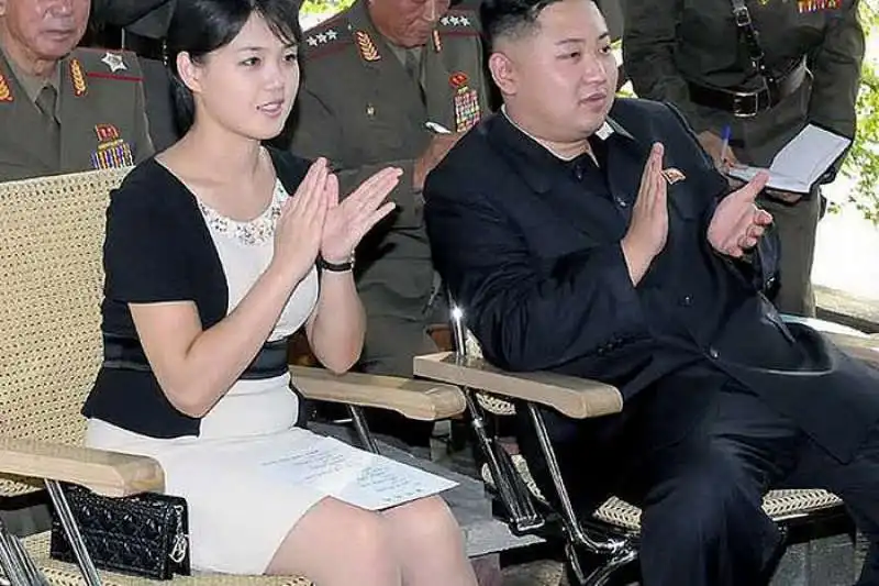 kim jong un e ri sol ju