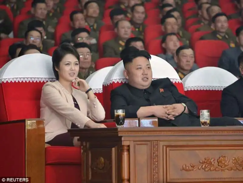 kim jong un ri sol ju 2