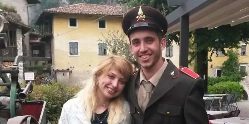 MATTIA STANGA E LA FIDANZATA 2