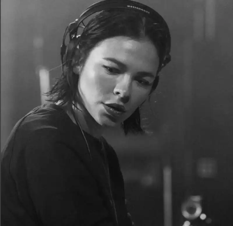 nika kraviz