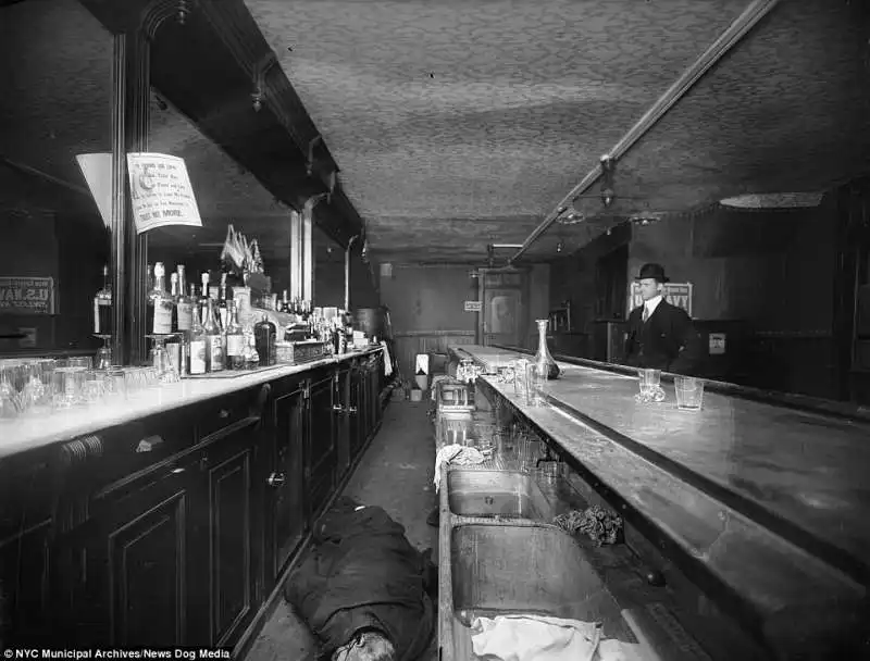 omicidio al bar new york 1910