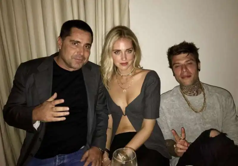 riccardo silva con chiara ferragni e fedez