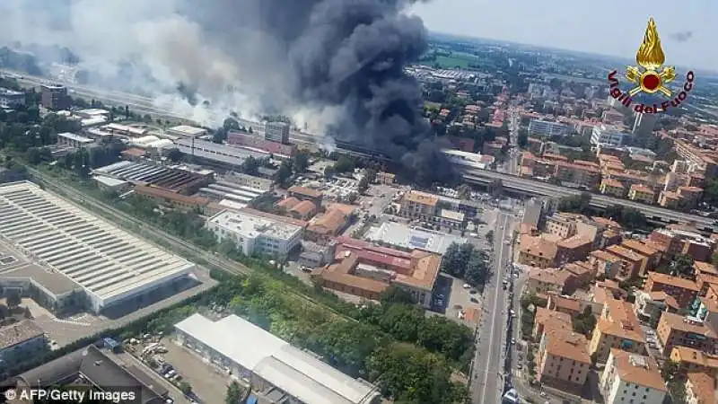 bologna esplosione in autostrada borgo panigale 13