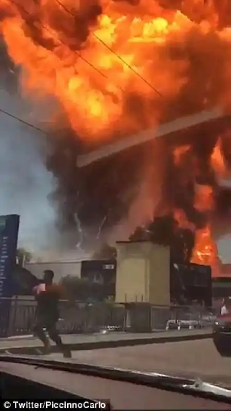 bologna esplosione in autostrada borgo panigale 7