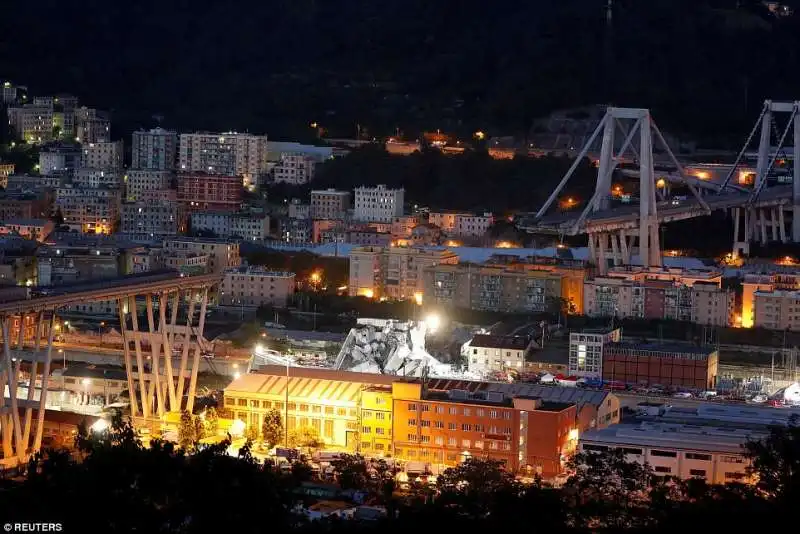 Crollo del ponte di Genova