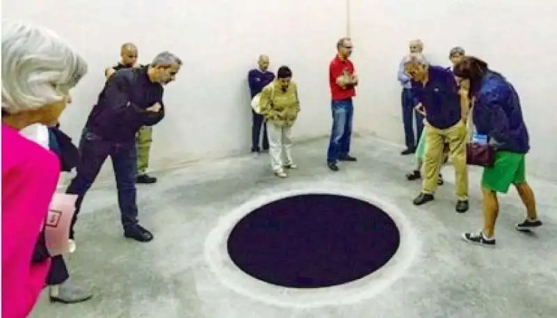 discesa nel limbo anish kapoor 1