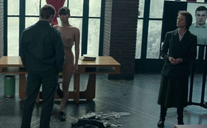 jennifer lawrence nuda in red sparrow 2