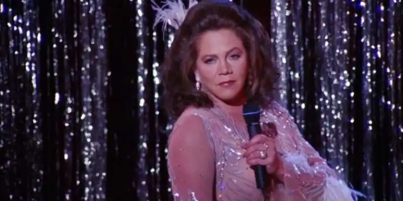 kathleen turner 8