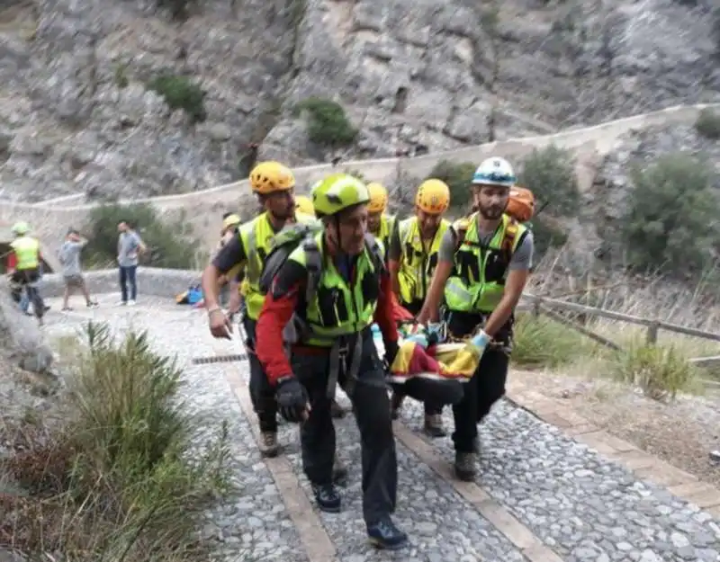 la piena del torrente raganello 11