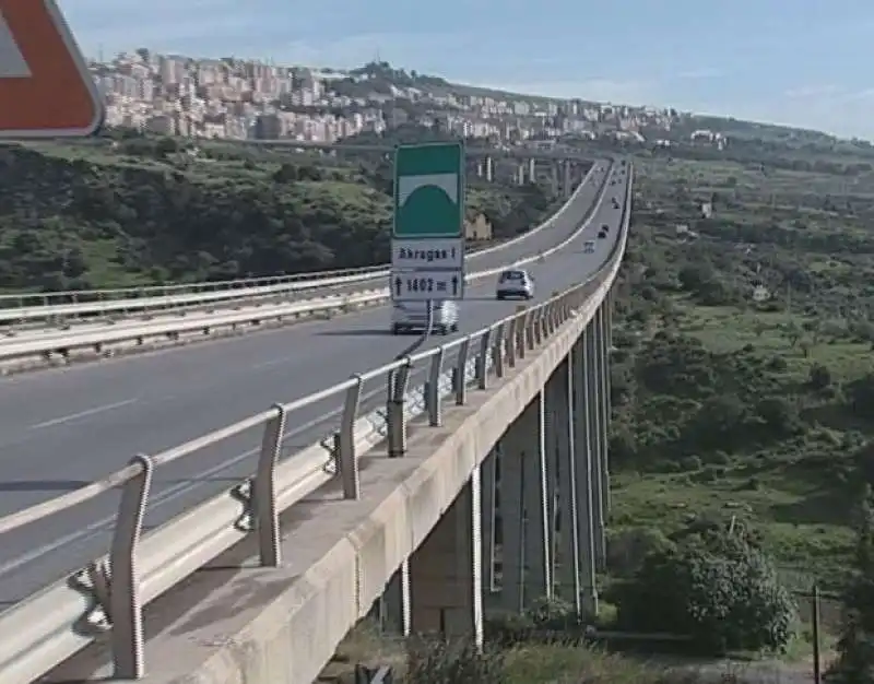 ponte morandi ad agrigento 9