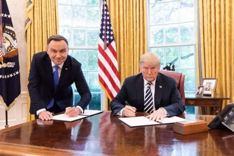 ANDRZEJ DUDA DONALD TRUMP