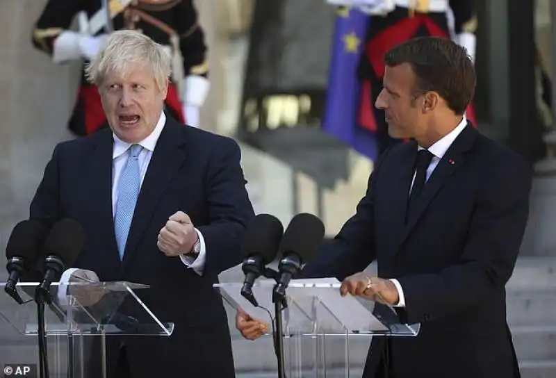 boris johnson emmanuel macron 1