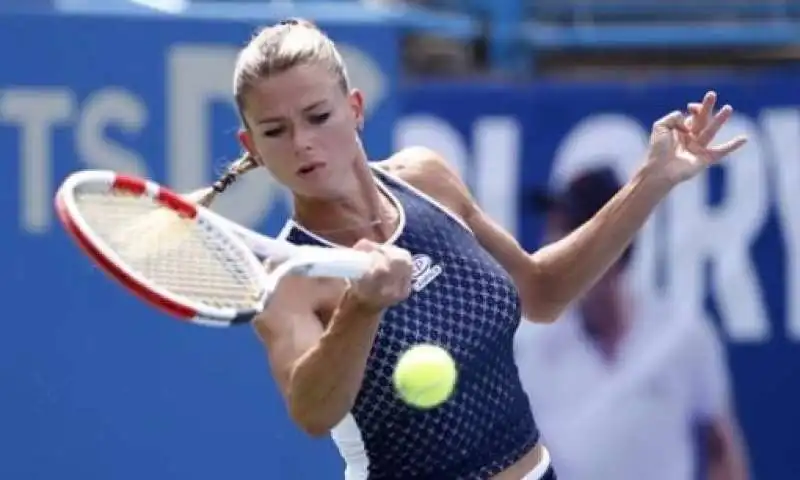 camila giorgi 6