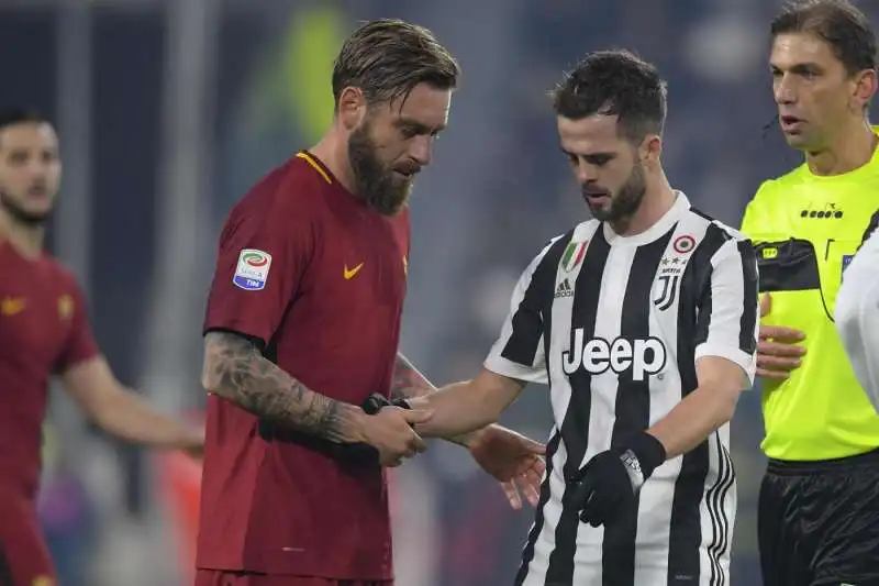 daniele de rossi miralem pjanic