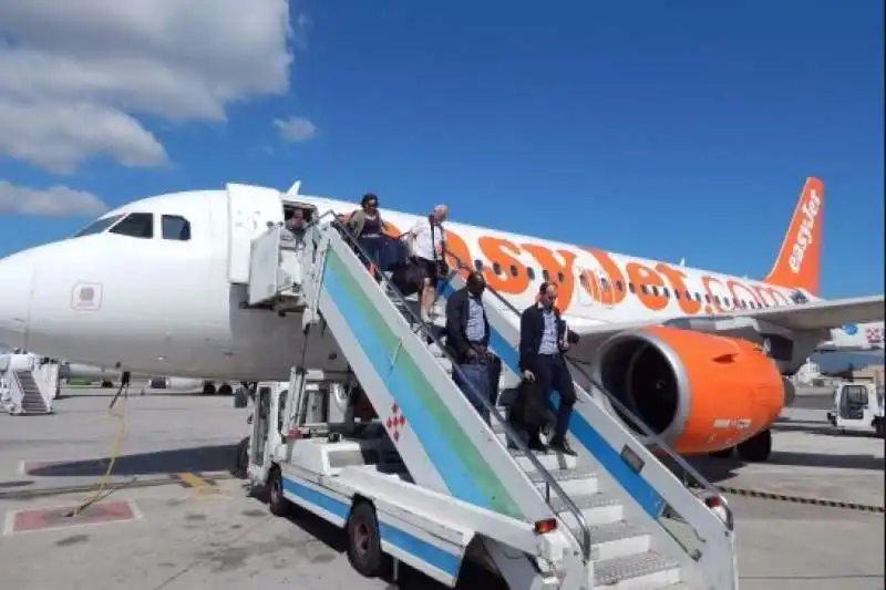 easyjet 3