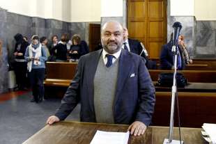 francesco belsito in tribunale 1