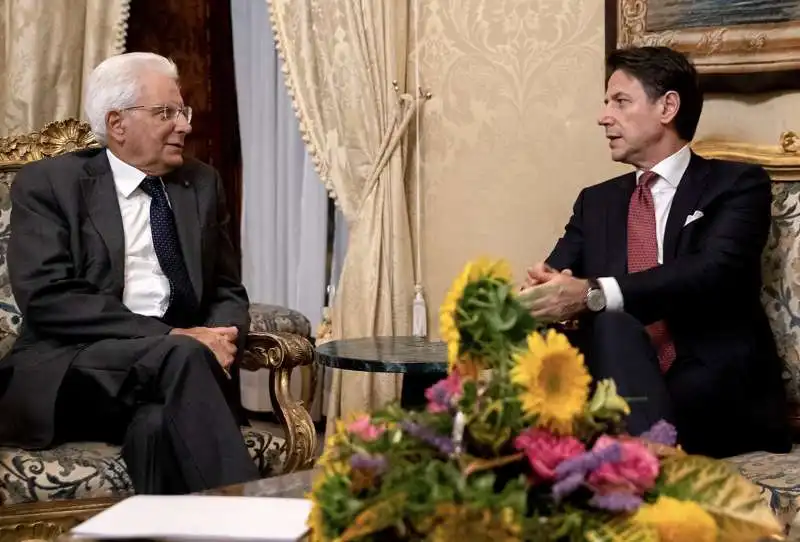 GIUSEPPE CONTE CON SERGIO MATTARELLA PER LE DIMISSIONI