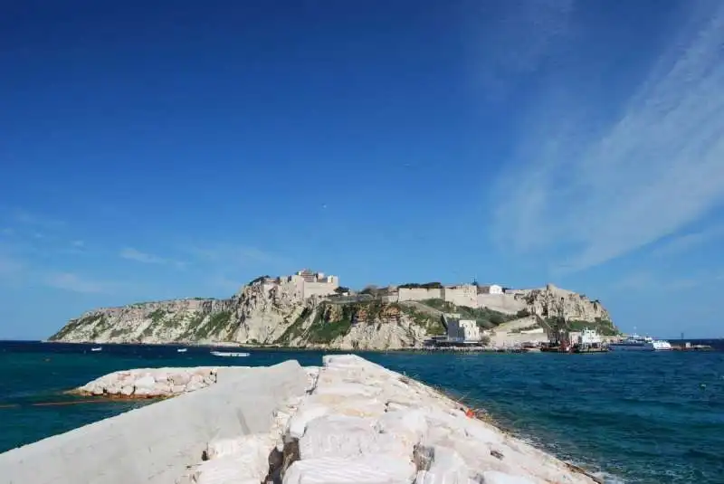 isola di san domino   luogo di confino per omosessuali durante il ventennio fascista 2