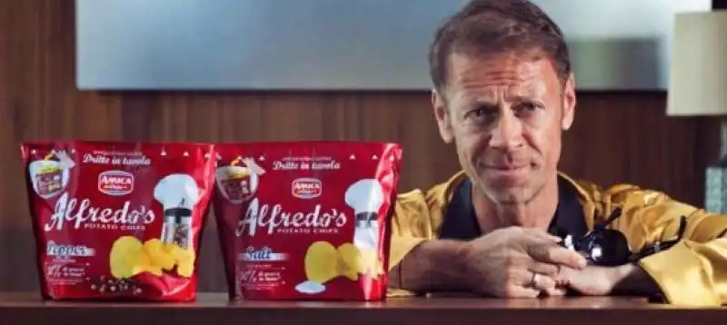 la pubblicita' di amica chips con rocco siffredi 10