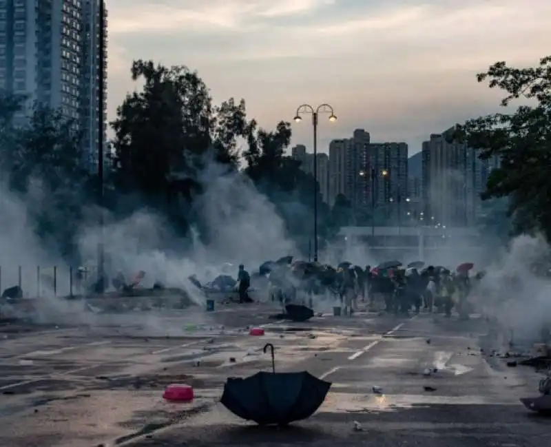 le proteste di hong kong  2