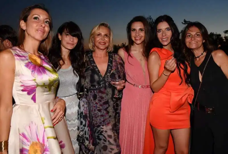 maria francesca protani con le amiche  foto di bacco