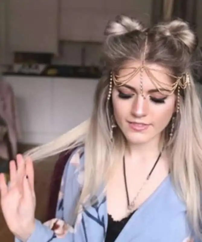 marina joyce 6