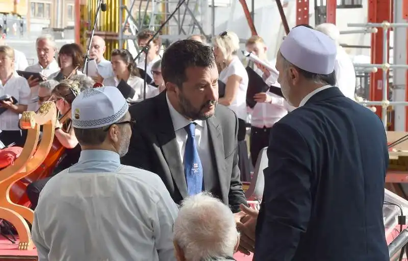 matteo salvini alla commemorazione del crollo del ponte morandi