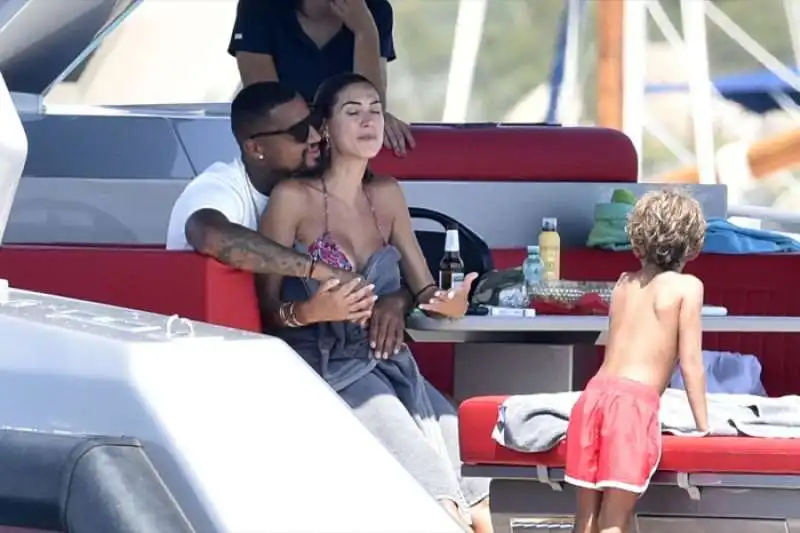 melissa satta e kevin prince boateng di nuovo in love in sardegna – ph ciao pix 12