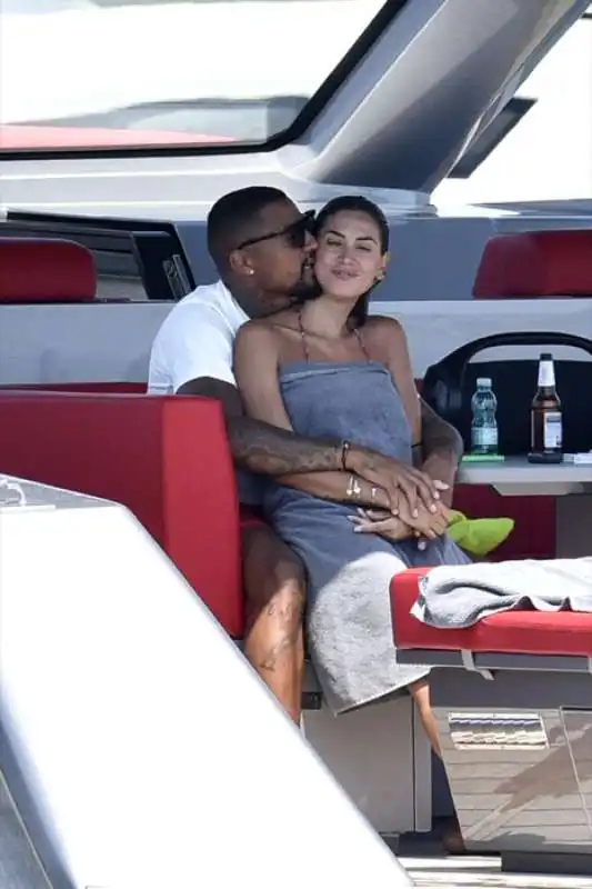 melissa satta e kevin prince boateng di nuovo in love in sardegna – ph ciao pix 9