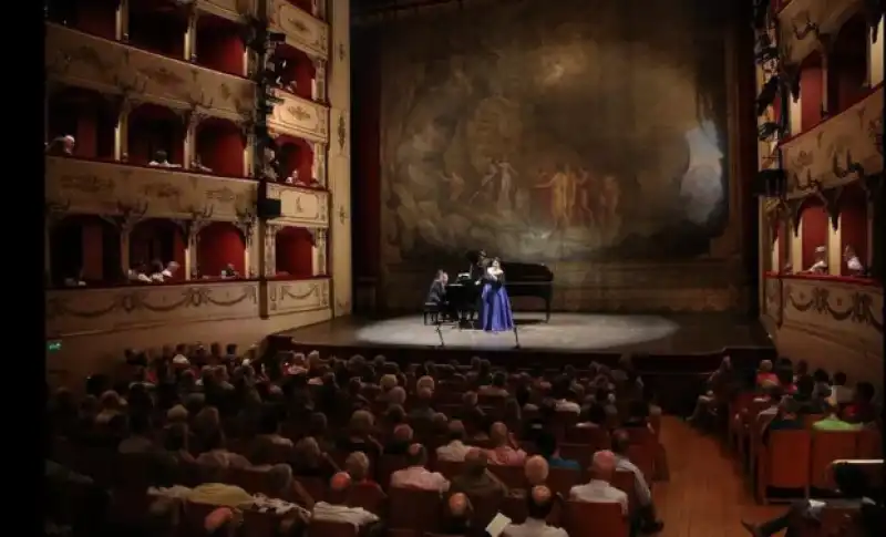 rossini opera festival