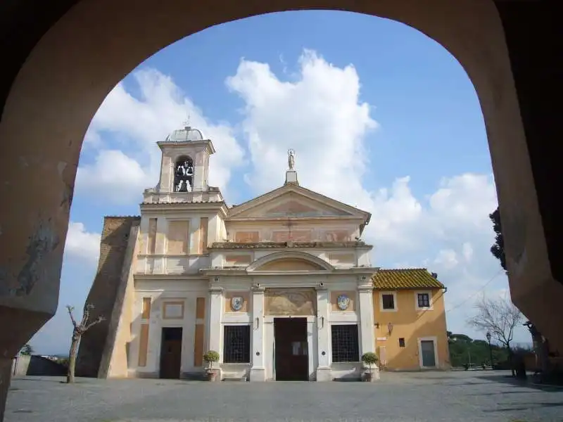 SANTUARIO DEL DIVINO AMORE ROMA