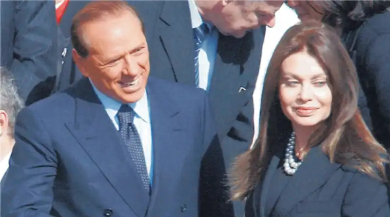 SILVIO BERLUSCONI VERONICA LARIO